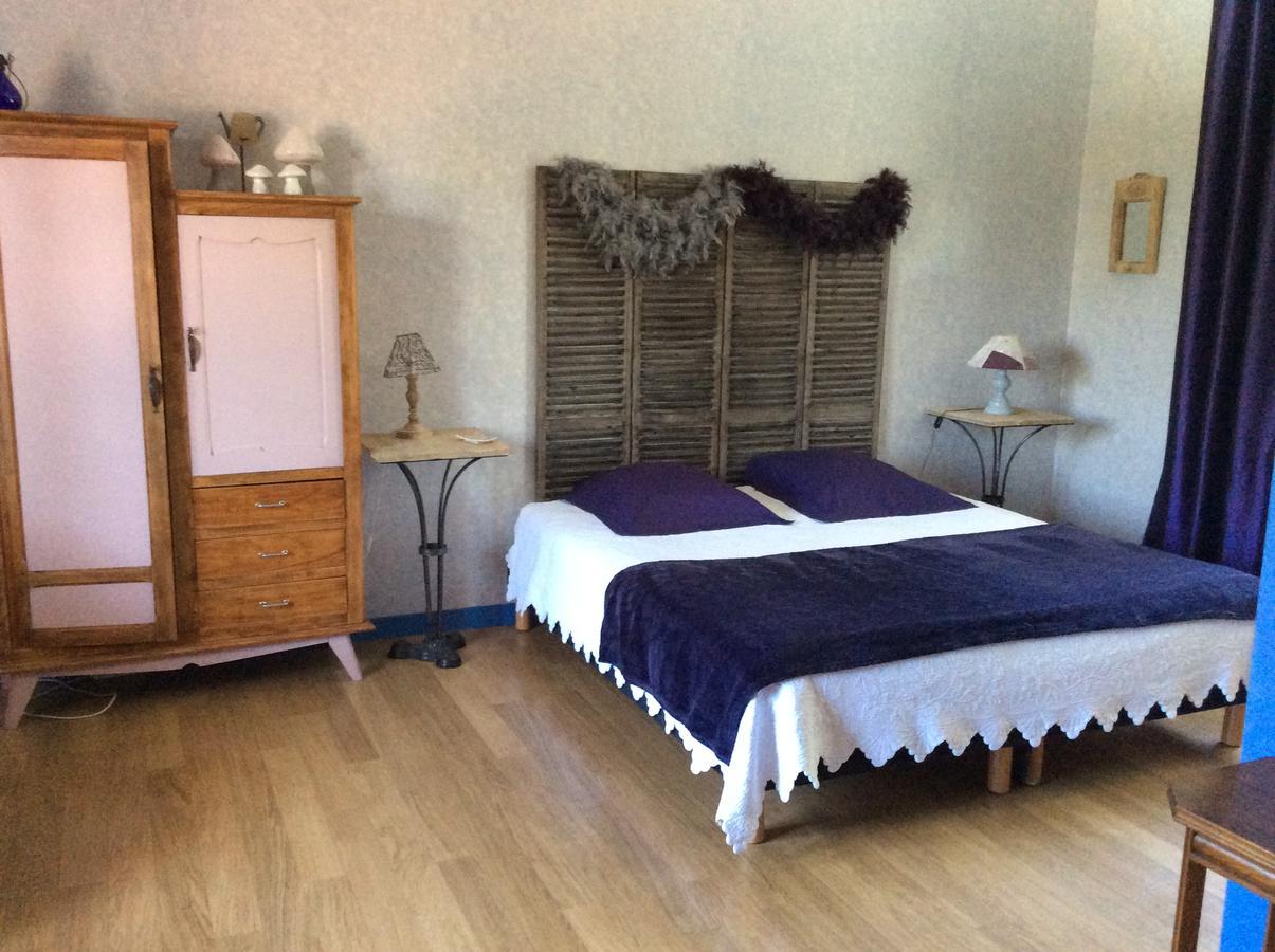 Le Relais Du Grand Logis Bed & Breakfast Civrieux ภายนอก รูปภาพ