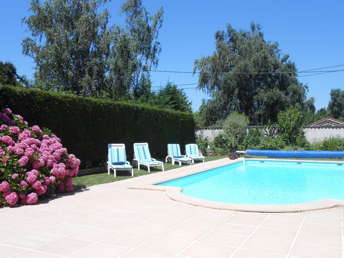 Le Relais Du Grand Logis Bed & Breakfast Civrieux ภายนอก รูปภาพ