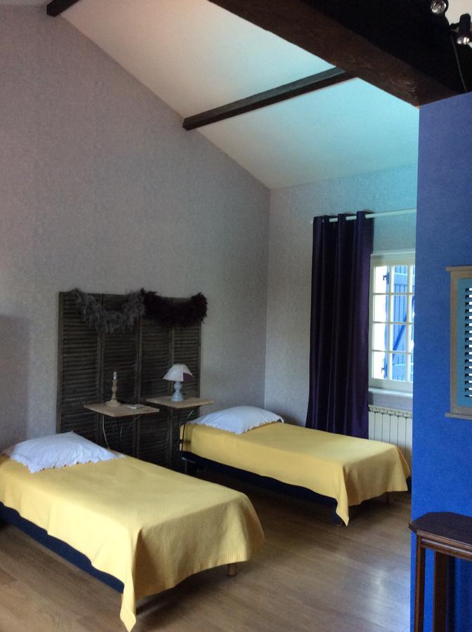 Le Relais Du Grand Logis Bed & Breakfast Civrieux ภายนอก รูปภาพ