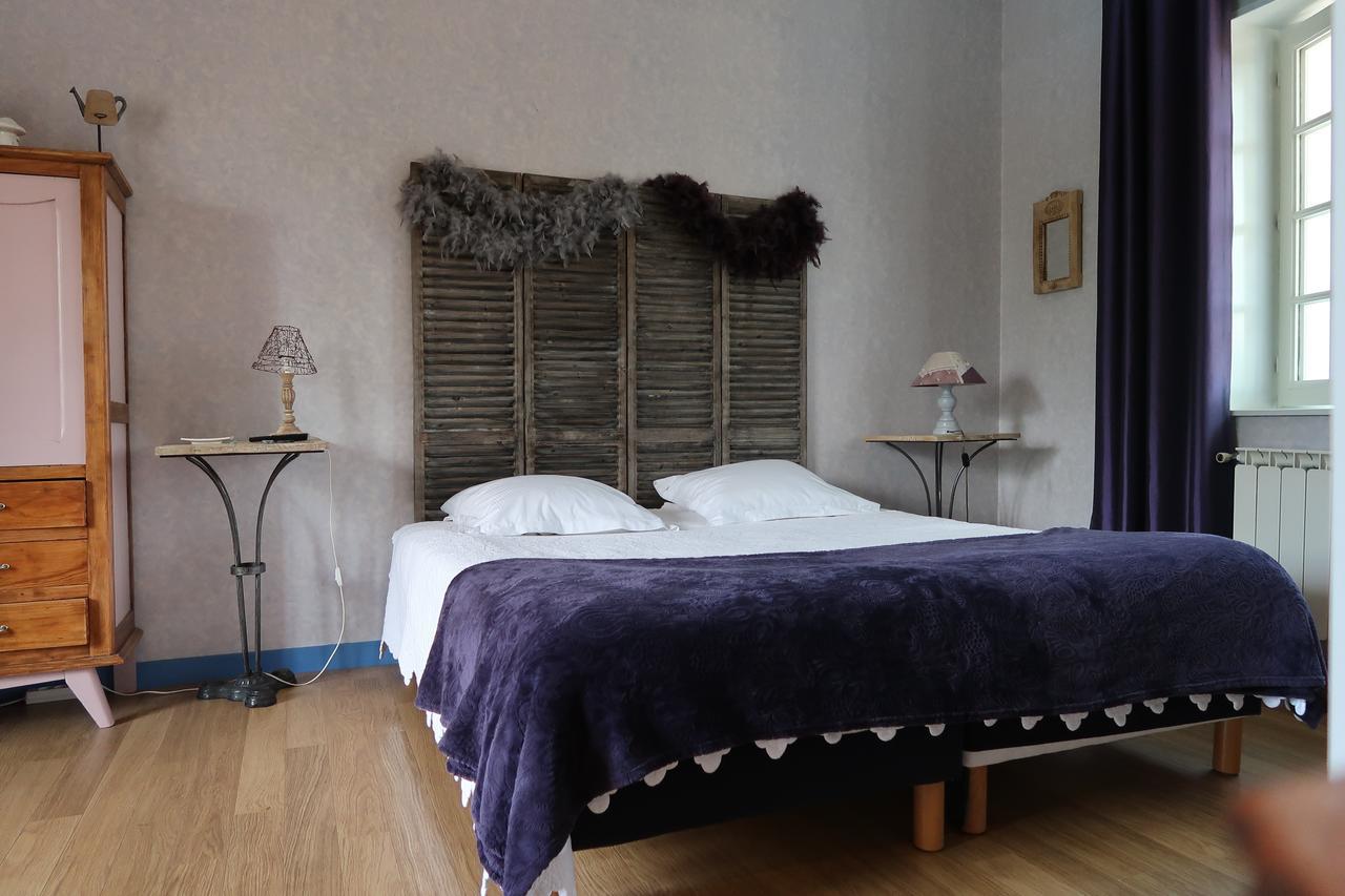 Le Relais Du Grand Logis Bed & Breakfast Civrieux ภายนอก รูปภาพ